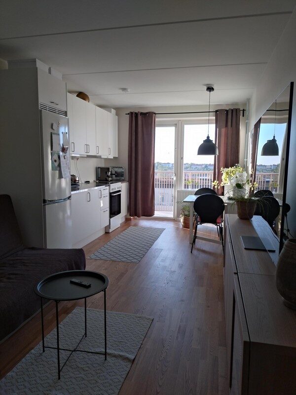 Lägenhetsbyte - Diavoxvägen 8