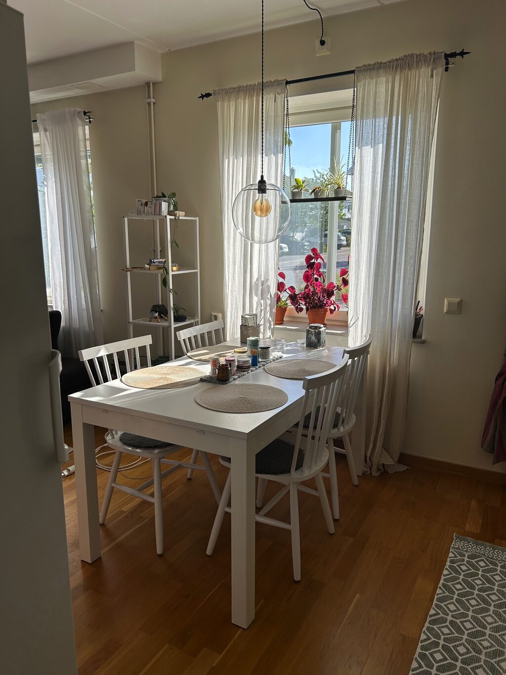 Lägenhetsbyte - Blå Blomvägen 7