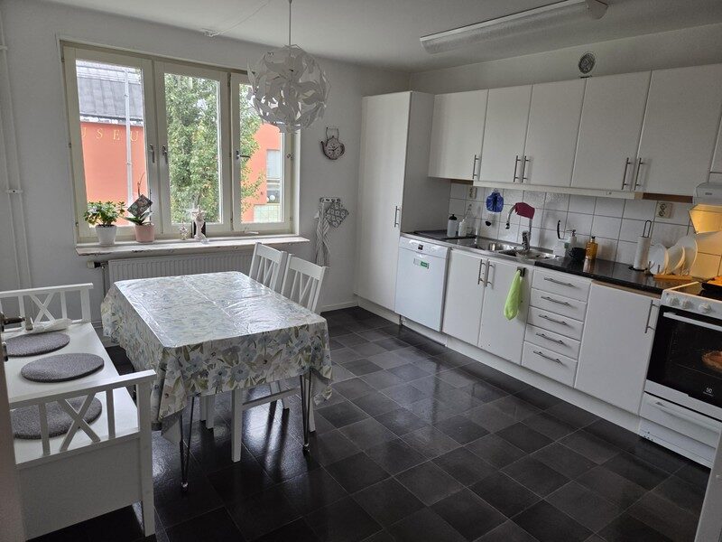 Lägenhetsbyte - Västra Holmgatan 6