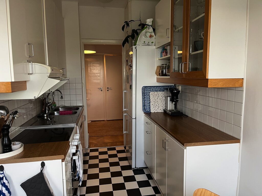 Lägenhetsbyte - Hästholmsvägen 12