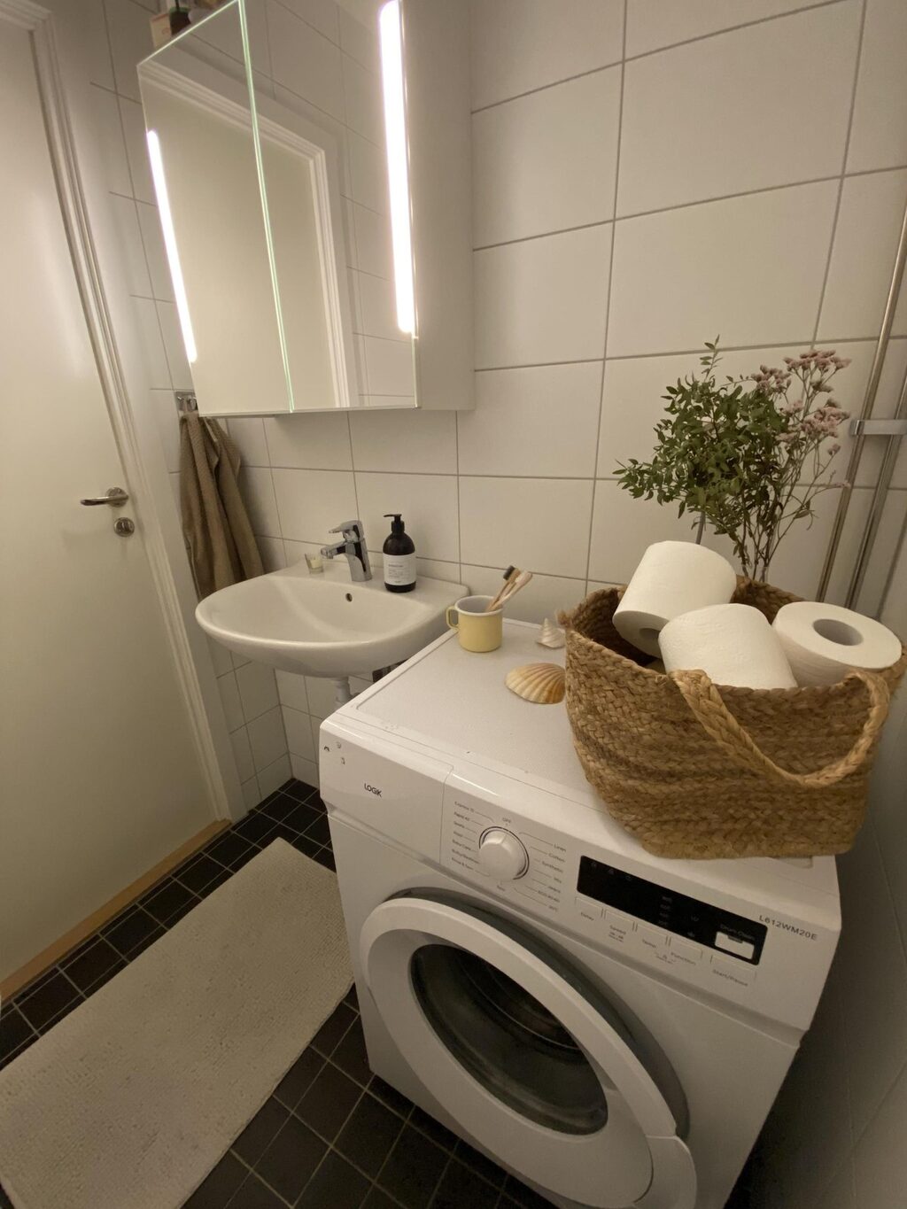 Lägenhetsbyte - Slånbärsvägen 14