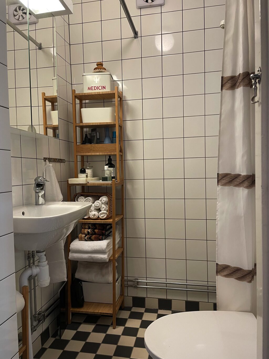 Lägenhetsbyte - Andréegatan 8