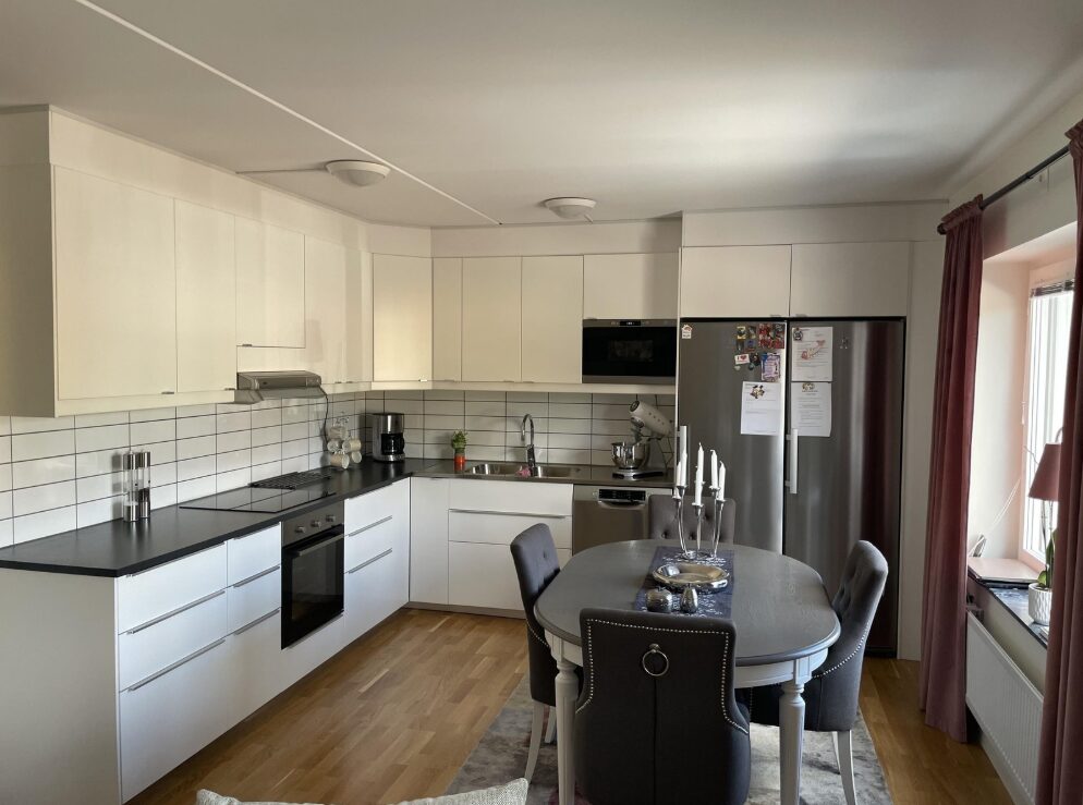 Lägenhetsbyte - Lindblomsgränd 6, 165 77 Hässelby, Sweden