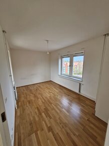 Flyglärargatan 7